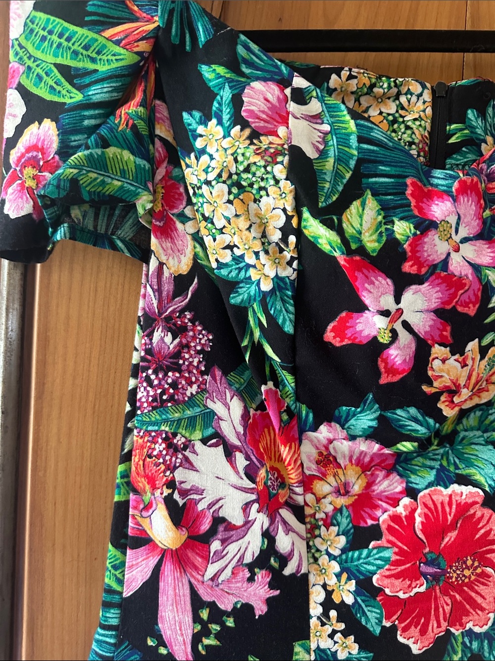 Byer TOO vintage 90s Black Tropical Floral Off-Shoulder flare Dress